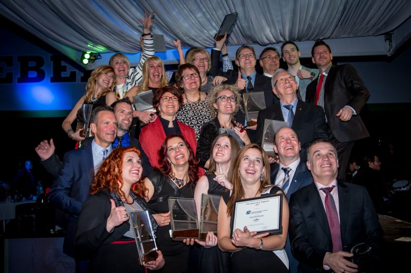 Les gagnants de la 30e édition du Gala du mérite économique célèbrent en grand! | Photo: TC Média – Pascal Cournoyer