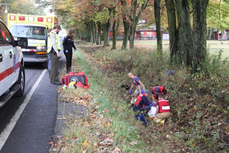 Un accident est survenu sur la rue Principale, à Saint-Roch-de-Richelieu, le 10 octobre. | TC Média - Pascal Gagnon