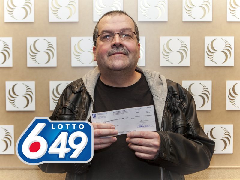 Sylvain Lavallée a gagné 158 628$ au Lotto 6/49. | Photo: Gracieuseté