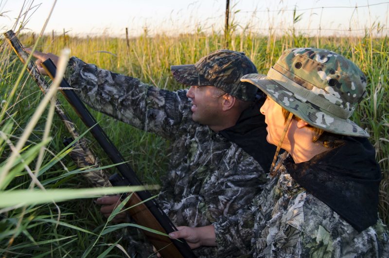 Alexandre et Joey Davignon attendent avec fébrilité l’ouverture de la chasse aux canards. | TC Média - Stéphane Martin