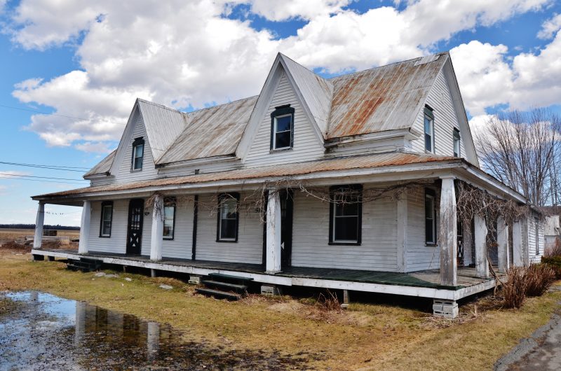 La maison plus que centenaire nécessite beaucoup de réparations. | Photo TC Média - Julie Lambert