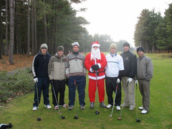 En 2006, une poignée de joueurs avait foulé le terrain du Club de golf Les Dunes, le jour de Noël | Gracieuseté - Jasmin Frappier