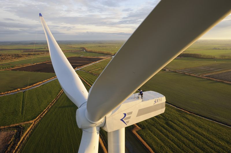Douze éoliennes seront érigées en milieu rural dans la MRC de Pierre-De Saurel. | Photo TC Média: - Gracieuseté REpower Systems AG