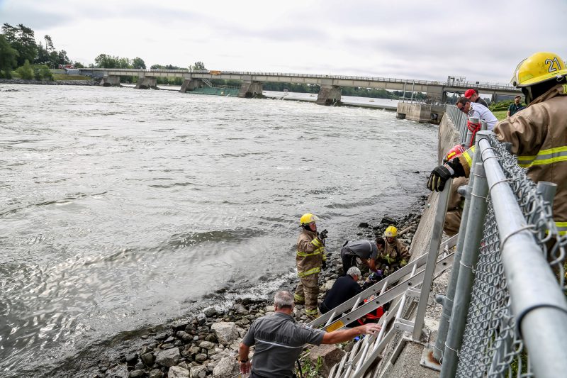Une simulation a eu lieu au canal de Saint-Ours mettant à l’épreuve les habilités des services d’urgence de la région. | Photo: TC Média - Pascal Cournoyer