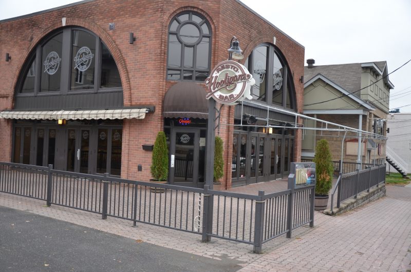 Le Resto-Bar Hooligans est la deuxième entreprise à annoncer sa fermeture dans la région cette semaine. | Photo: TC Média – Sarah-Eve Charland