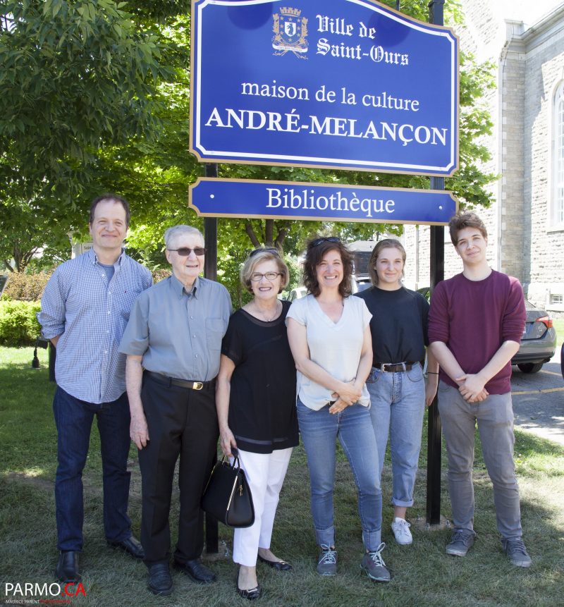 La famille d'André Melançon a inauguré le bâtiment. | Gracieuseté/Maurice Parent