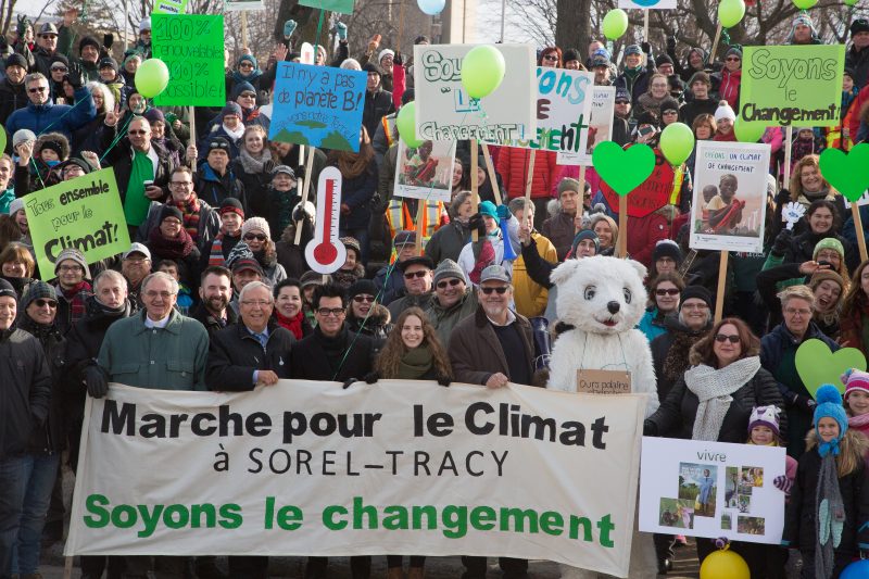 Des centaines de personnes ont participé à la marche pour le climat. | Gracieuseté/Simon Ménard