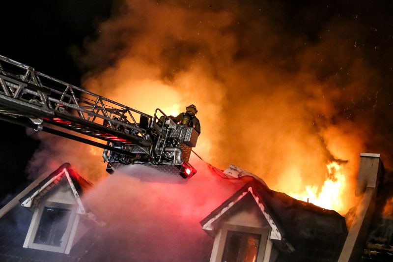Un incendie a ravagé une résidence de la rue Privée à Sainte-Anne-de-Sorel. (Photo: Pascal Cournoyer)