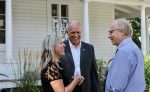 Jean-François Lisée s’arrête à Contrecœur