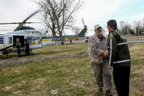 Le maire de Sainte-Anne-de-Sorel, Michel Péloquin, a pu prendre part à la visite aérienne de la zone inondée avec la Sûreté du Québec.
Photo Les 2 Rives ©