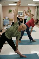 Session de yoga thérapeutique gratuite pour les personnes atteintes de cancer
