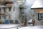 Un incendie rase un duplex en plein cœur du village de Saint-Robert