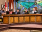 Échanges houleux autour d’une demande de subvention pour le terrain synthétique