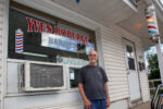 Le barbier Yves Roberge prendra sa retraite