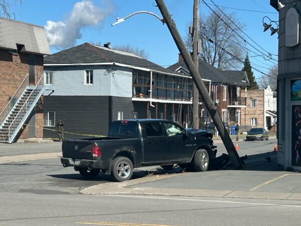 Une spectaculaire poursuite policière se termine du côté de Tracy