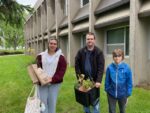 Les parents et les membres du personnel de l’ESFL plantent 500 arbres