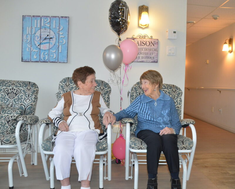 Françoise et Jacqueline Dufault, des sœurs centenaires qui mordent dans la vie